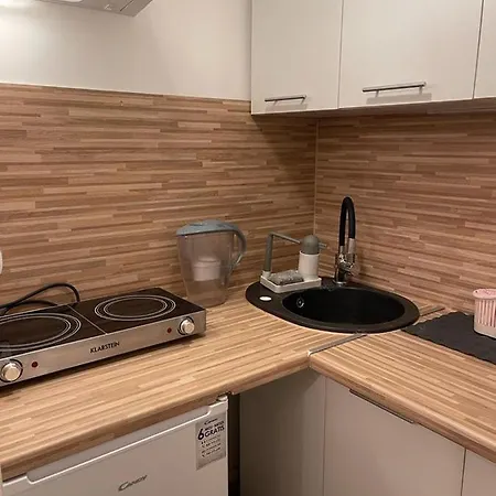 Maly Apartament Z Kuchnia I Lazienka Apartment *