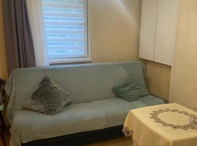 Apartament Maly Apartament Z Kuchnia I Lazienka